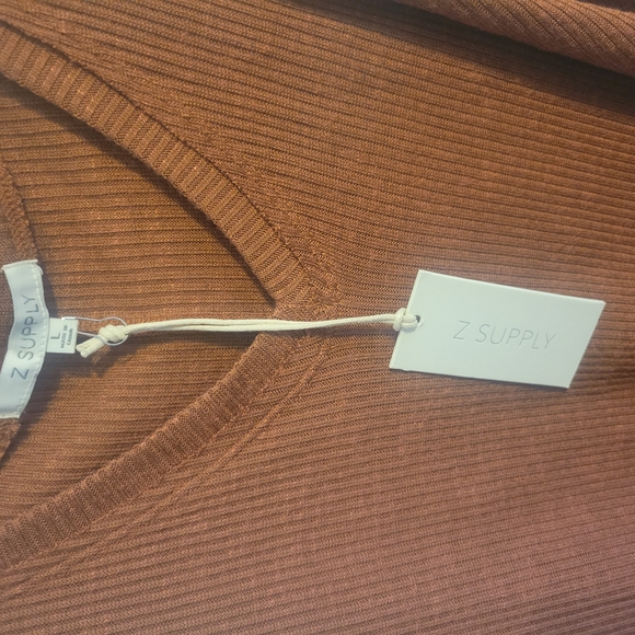 Women's Sleeveless Ribbed Top - Rust - Picture 4 of 5